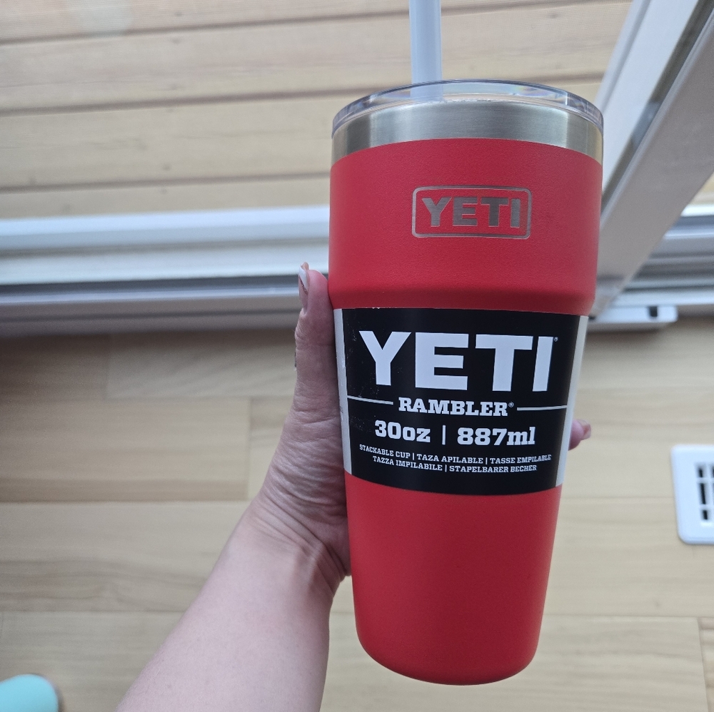 NWT..YETI Rambler 30oz in Rescue Red